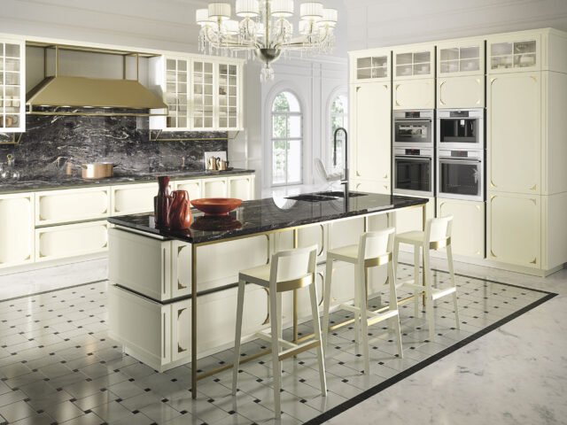 https://eucasa.co.in/wp-content/uploads/2021/12/cucine-con-isola-kelly-snaidero-1-640x480.jpg